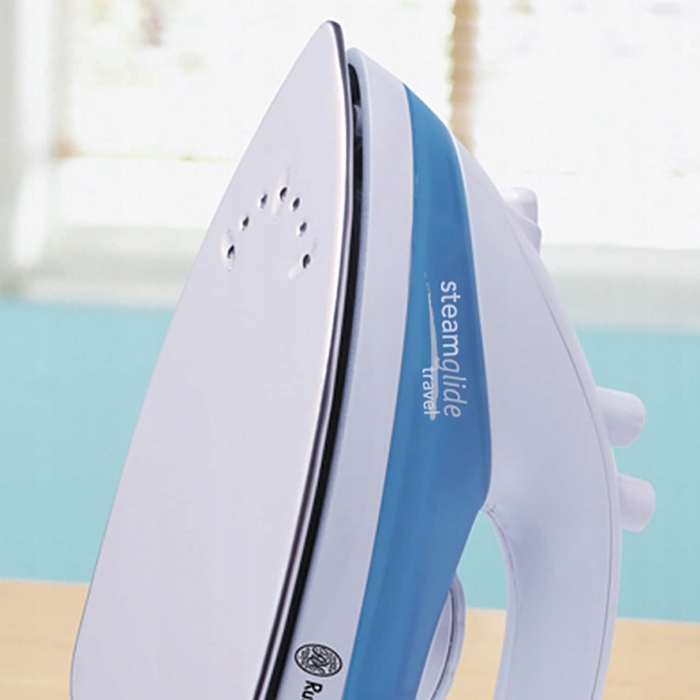Потужна туристична праска з функцією самоочищення Russell Hobbs