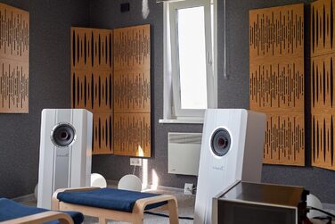 Набір акустичних басових пасток для кутів PULSE-100mm (4 шт), 50x50x10 см, колір горіх — звукопоглинаючі панелі для студії звукозапису