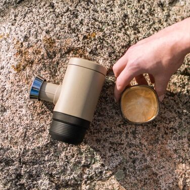 WACACO Minipresso NS2 – портативна кавомашина для еспресо, ручна, сумісна з Nespresso, сіро-оливковий колір