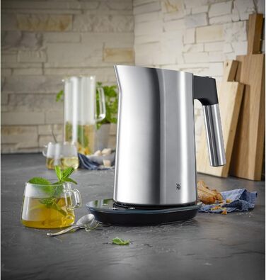 WMF Kineo Kettle with Temperature Setting, 1.6L, Scale Filter, 3000W, Live Temperature Display, Stainless Steel Matte Electric Kettle, Cromargan Single