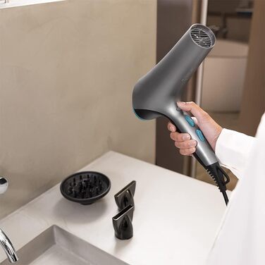 Фен Cecotec Bamba IoniCare Harmony, 2600W, регулювання температури та швидкості, технологія HairCare, іони, 1.8м, 2 насадки, холодний струмінь (чорний)