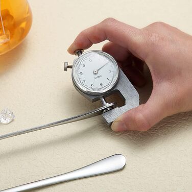 Набір ложок HOMQUEN (8 шт.) з довгим руків'ям: кавові, для коктейлів, чайні, з нержавіючої сталі (сріблясті)