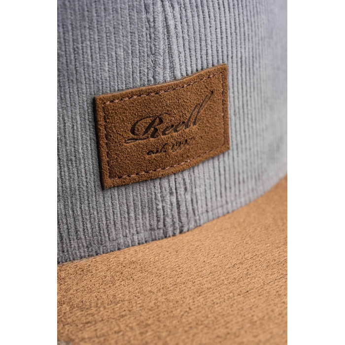 Reell Suede Cap - кепка з замшевої шкіри, універсальний розмір, блакитно-сірий колір