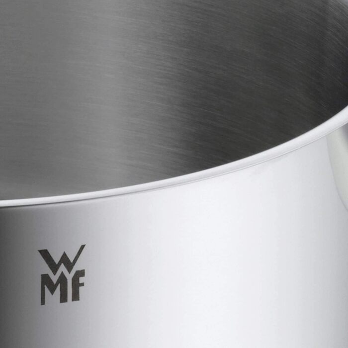 Набір каструль WMF Astoria 5-ти частинний з нержавіючої сталі Cromargan, з кришкою з термостійкого скла, для індукційних плит, без антипригарного покриття