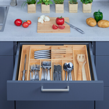 Relaxdays Extendable Bamboo Cutlery Box