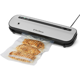 FoodSaver пристрій для вакуумної упаковки продуктів харчування з вбудованим відсіком для рулонів | Вакуумний пакувальник з різаком та режимом 'Delicate Food' | В комплекті сортовані вакуумні пакети [FFS005X] (компактний)