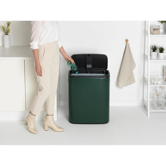 Сміттєвий бак Brabantia білий 60 літрів з внутрішнім відром (Pine Green)