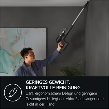 AEG ULTIMATE 7000 ÖKO AP71UB14AM Cordless Vacuum Cleaner / extra powerful / ultralight 2.2 kg / 70% recycled material / up to 40 minutes of runtime / 120m² / 5-stage filtration / all floors / Automatic, Matte Black