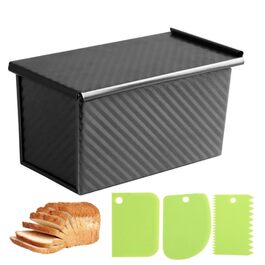колір: чорний