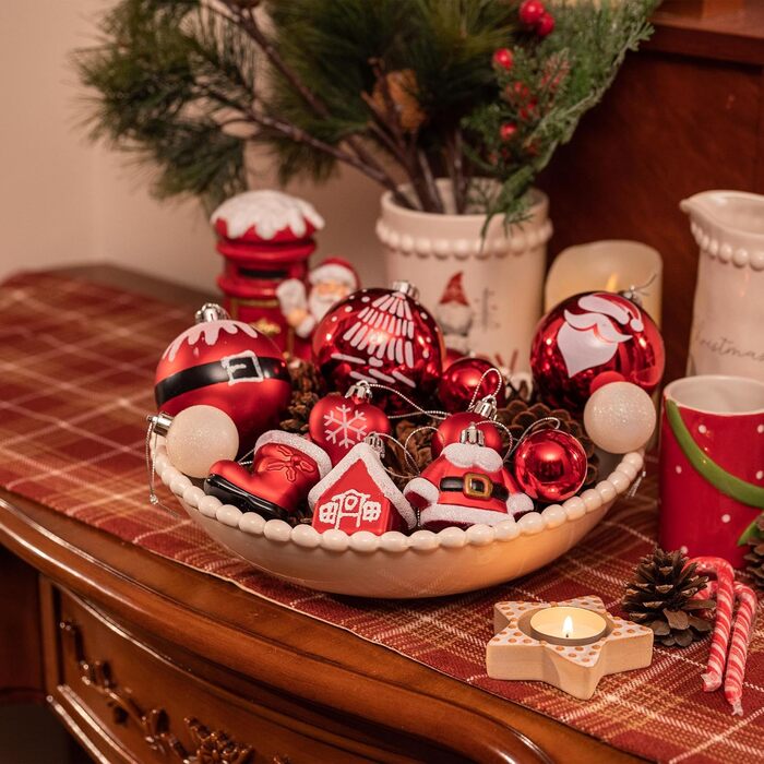 Набір ялинкових прикрас Valery Madelyn 50 шт. - кульки з пластику, червоно-білі, для ялинки, святкова декорaція