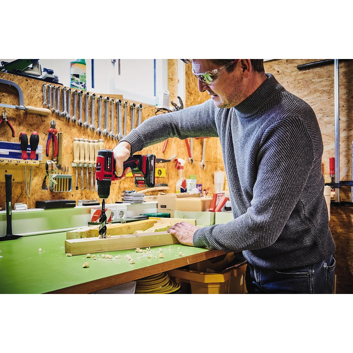 Акумуляторний дриль-шуруповерт Einhell TE-CD 18/40 Li BL Power X-Change (18 В, 40 Нм, безщітковий двигун, 2 швидкості, 2x2.0 Ah, зарядний пристрій)