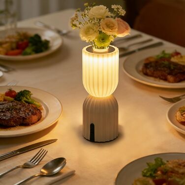 Світлодіодна настільна лампа бездротова акумуляторна, RGB з USB-C, димується, IP54, бежева для вітальні, балкона, саду