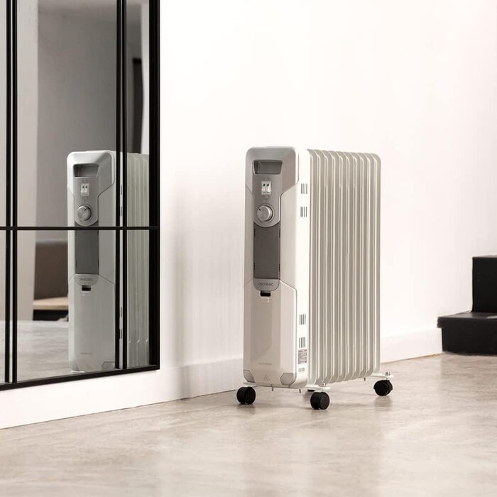 Конвектор масляний Cecotec ReadyWarm 11000 Space, 2500 Вт, 11 ребер обігріву, 3 режими, 25 м², білий