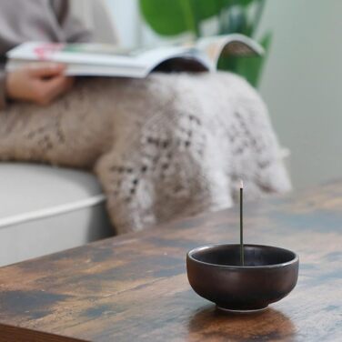 Asayu Japan Incense Holder - Zen - For 10cm Incense Sticks, Made in Japan, Traditional Ceramic Ash Catcher, Includes Detachable Brass Stand - For Yoga, Meditation, and Relaxation