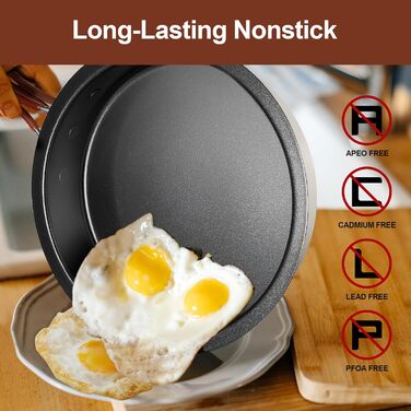 Набір посуду для кемпінгу Odoland: каструля, сковорода, тарілки, миски, столові прибори (10 предметів)