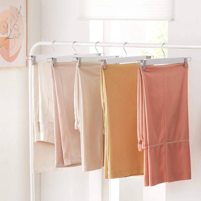 Набір вішалок для штанів SONGMICS, 16 шт., дерев'яні, з регульованими кліпсами, антиковзні, для штанів, шортів та спідниць