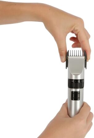 Акумуляторна машинка для стрижки Onyx з аксесуарами та запасними лезами