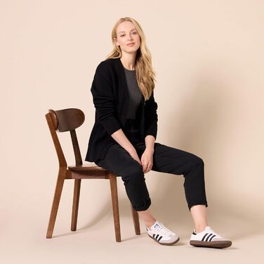 Кардиган-пуловер жіночий Amazon Essentials середньої щільності, V-подібний виріз, вільний крій, чорний, M