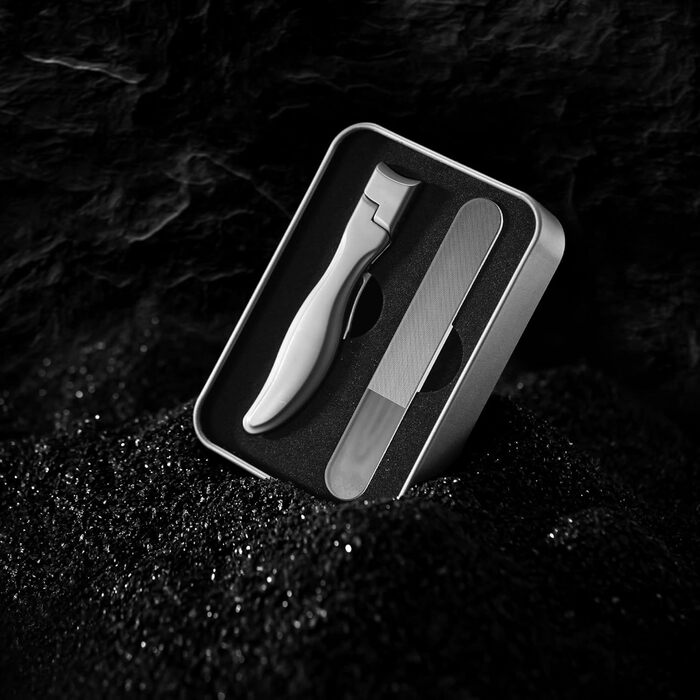 Кусачки для нігтів з лотком для обрізків, великі 8.6 см, для товстих нігтів, нержавіюча сталь, з пилкою для нігтів (чорні/срібні)