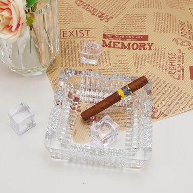 Вінтажна попільничка з металу з кришкою, вітрозахисна, зі скляною кулею. Портативна для дому, вулиці, готелю, офісу. Декоративний предмет, подарунок (прозора)