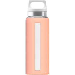 SIGG Dream Drinking Bottle (0.65 L), non-toxic and heat-resistant drinking bottle, leak-proof glass drinking bottle with silicone sleeve (Shy Pink)
