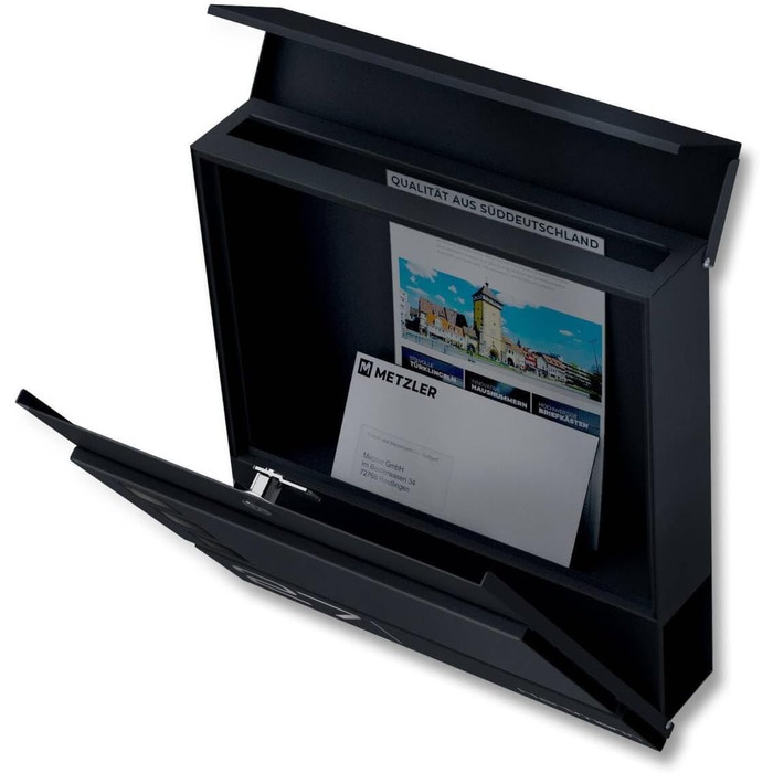 Поштова скринька Metzler Cube антрацит RAL 7016 з лазерним гравіюванням номеру будинку та імені - настінна, з відділенням для газет, вікном. Розмір: 37x37x10.5 см