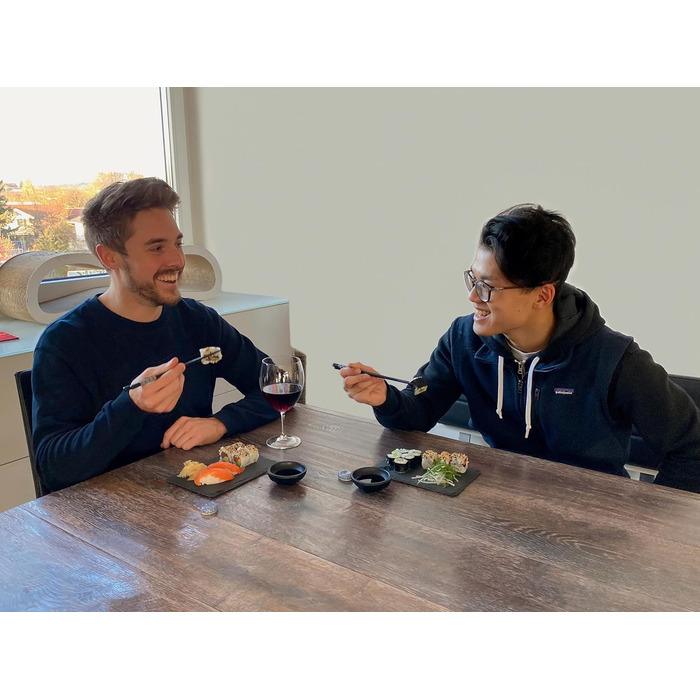 Набір для суші на 2 особи - чорний, 10 предметів: палички, шліфувальні дошки, підставки, миски. У подарунковій коробці.