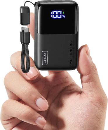 Портативний зарядний акумулятор INIU Power Bank 45W 10000mAh з USB-C кабелем, чорний. Підтримка iPhone, Samsung, MacBook, iPad та інших пристроїв.
