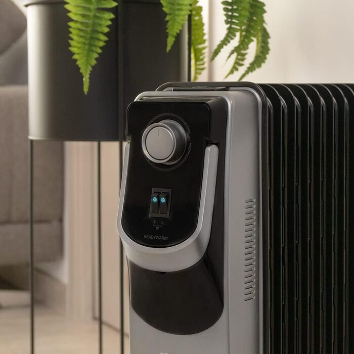 Масляний радіатор Cecotec ReadyWarm 11000 Space 360º Black - 2500 Вт, 11 секцій, 3 режими, з термостатом, колесами, зручним керуванням та системою безпеки. Для приміщень до 28 м²