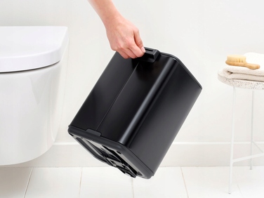 Сміттєвий кошик з педаллю BRABANTIA Bo, 7 л, матовий чорний