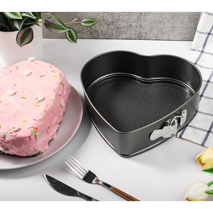 Форма для випічки Webake Springform Herz, 23 см, антипригарне покриття, у формі серця