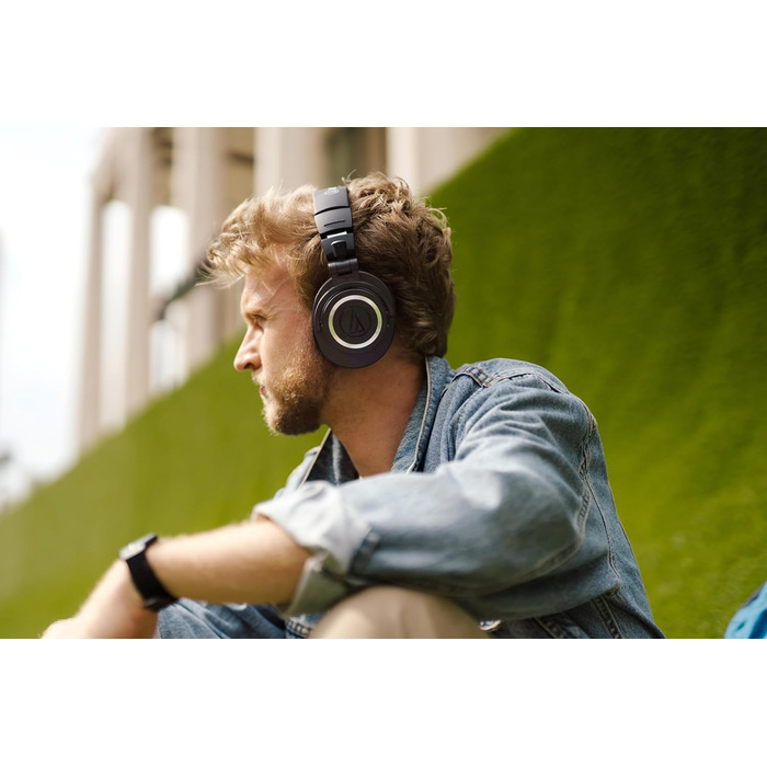Навушники Audio-Technica M50xBT2 Bluetooth чорного кольору