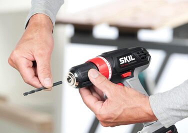 Акумуляторний дриль-шуруповерт SKIL 2842AA (18V, сірий) з акумулятором та зарядним пристроєм