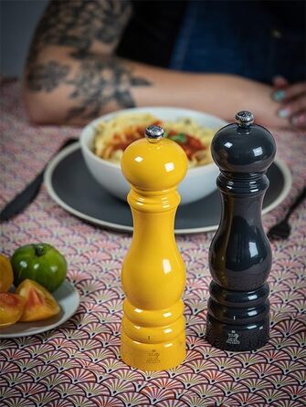 PEUGEOT - Pfeffermühle Paris u'Select 22 cm - ParisRama - 6 pre-set grind settings - Made from PEFC-certified wood - French know-how - Lacquered in saffron yellow