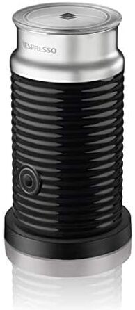 Кавомолотка для приготування молочної піни Nespresso Aeroccino3 3594 Black