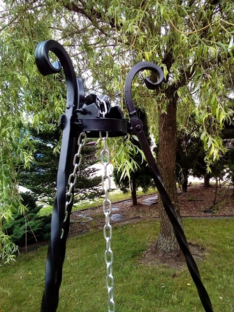 Садове вогнище Woodcarver зі сталевим решіткою, висота 55 см, 187 см