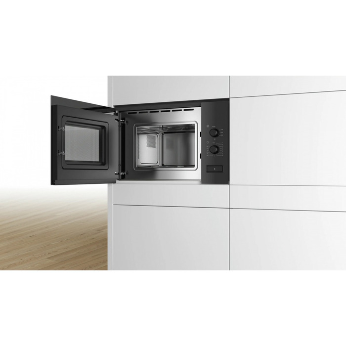 Вбудована мікрохвильова піч Bosch BFL520MB0