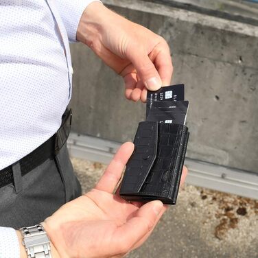 Кредитне картхолдер Solo Pelle Mech | Шкіряний картхолдер з RFID захистом | Чорний крокодил