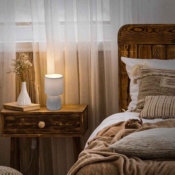 Торшер BRILONER з тканинним абажуром, вимикачем на кабелі, керамічним цоколем, 15x28 см, сірий