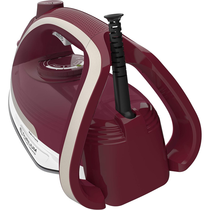 Праска Tefal Ultragliss Plus FV6810, 2800 Вт, паровий удар 250 г/хв, постійна подача пари 50 г/хв, стійка до подряпин підошва, режим Eco, червоно-біла