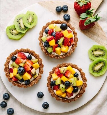 Форми для тартів Yamteck Tarteform 10см (6 шт.) з підйомною основою, золотисті. Антипригарне покриття з вуглецевої сталі для тартів, пирогів, фруктових тортів, різдвяного печива, сімейних обідів та свят. Набір 6 шт.