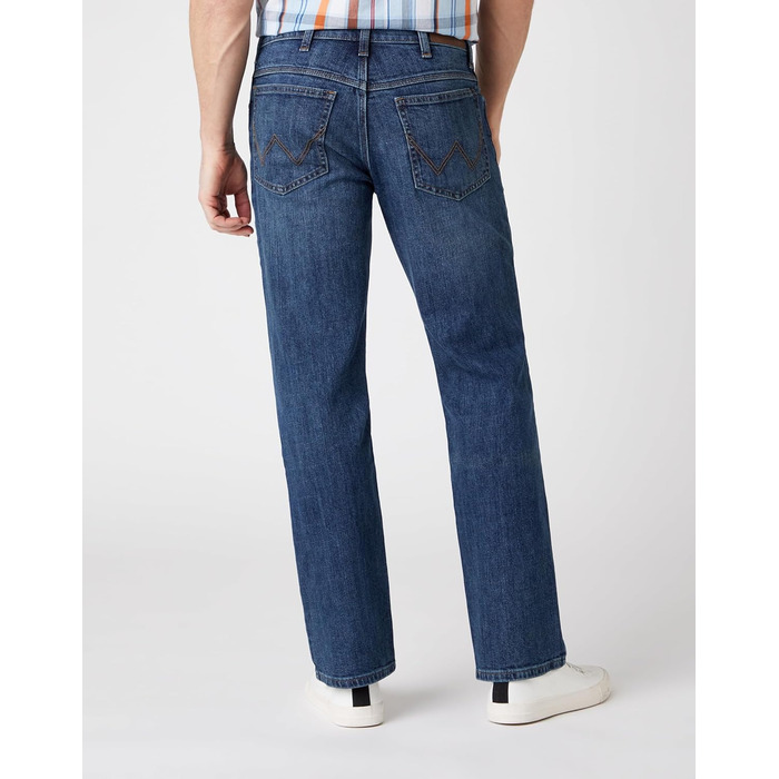 Джинси чоловічі Wrangler Straight Regular Fit, сині з чорним, W30-W44, 34W/32L Authentic Blue