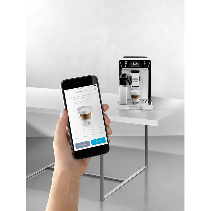 De'Longhi PrimaDonna Class ECAM 550.65.W Fully Automatic Coffee Machine with LatteCrema Milk System, Cappuccino and Espresso at the Touch of a Button, 3.5-inch TFT Color Display and App Control, White