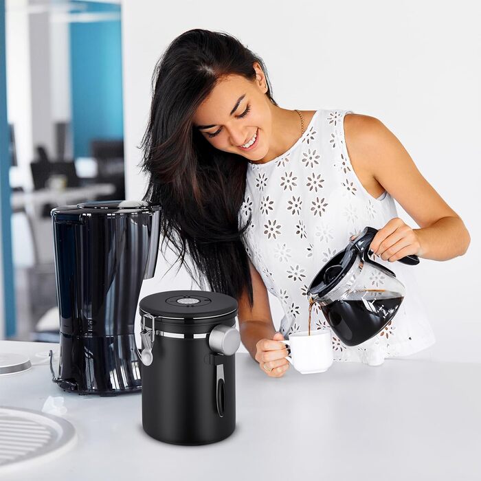 Герметичний контейнер для кави з нержавіючої сталі, 2.8 л, з CO2-клапаном, мірною ложкою та індикатором дати (для кави, горіхів, чаю, какао)