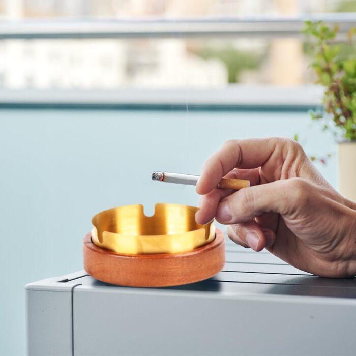 Дзеркальний попільничка для вулиці з дерева Рунає, 90 мм, горіх, з кришкою та знімною вставкою з нержавіючої сталі, для авто, офісу, вітальні, подарунок для чоловіків, дідуся, тата, чоловіка