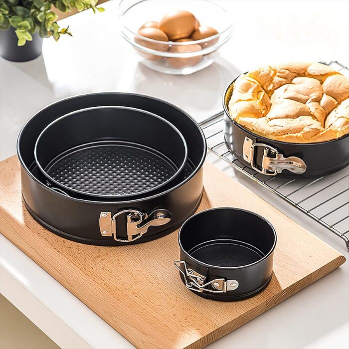 Набір форм для випічки: 3 шт. (11/18/23 см), сталеві, знімний дно, антипригарне покриття