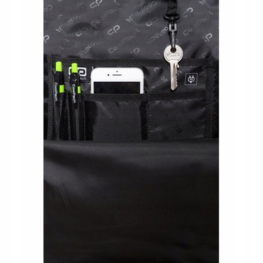 Багатовідсіковий шкільний рюкзак CoolPack, чорний з червоним, 27 л
