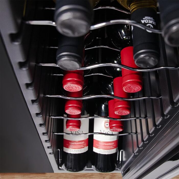 Холодильник для напоїв Cecotec Bolero GrandSommelier 2050 Black - 24 пляшки, компресорний, 5-18°C