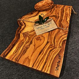 Оливкова дошка для нарізання What the Art! XL з оливкового дерева, ручна робота, 40×17-22×2 см, з мискою для соусу, для сиру, сервірування та закусок