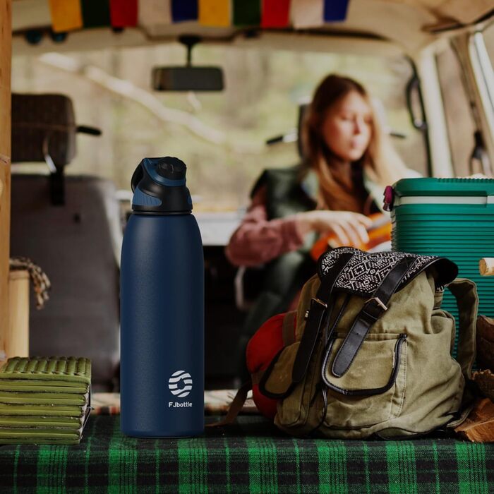Термопляшка Fjbottle Edelstahl 1.5л синя: спортивна, з магнітною кришкою, BPA-free, для школи та фітнесу